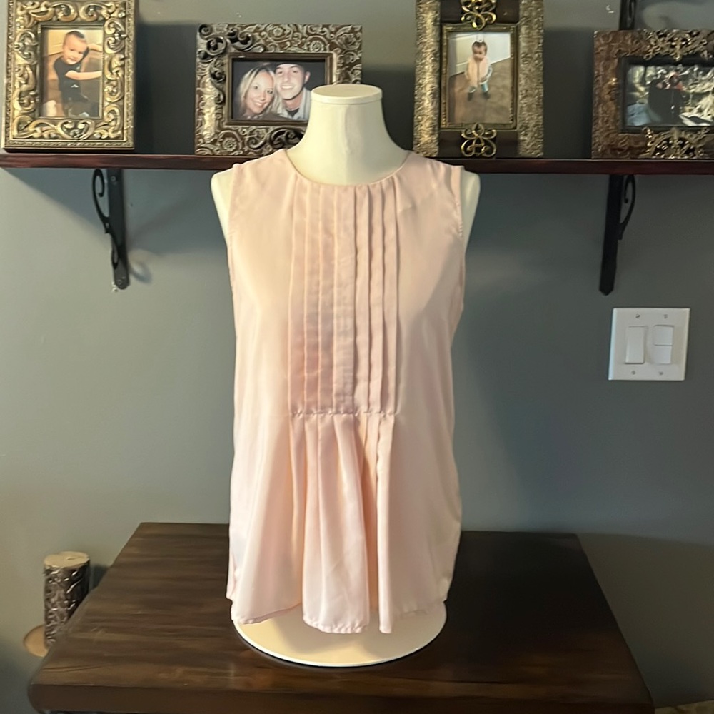 Banana Republic Factory size S pink sleeveless top!